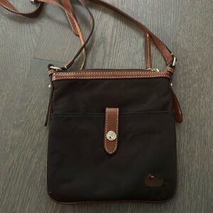 Dooney cross body